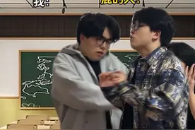 小时候的我摘下眼镜解锁第二个人格 #搞笑 #真实还原视频封面