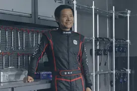 跟大家分享一下，用#小米SU7 帅气“起漂”的小窍门#赛车🏎 #赛道漂移 #漂移