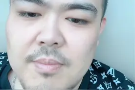 薪笼记董事长：全网顶流还是郭有才，董事长力挺兄弟郭有才#郭有才 #薪笼记董事长 #榜一大哥 #顶流 #人生的列车视频封面