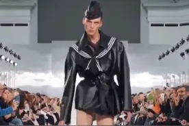 盘点那些国外奇葩时装秀#超模走秀视频 #全球时装秀视频封面