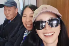 迷糊江的返程vlog 没想到吧 节目里丢手机 节目外站着回家 哈哈哈哈哈哈 我也太迷糊了#五月星打卡 #就爱和你黏在一起 #五月告白企划 #迷糊行为大赏 #乘风2025视频封面