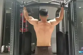 引体向上标准宽握15个为满分，你测下自已能得几分！#引体向上视频封面