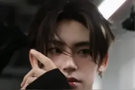 #小鬼王琳凯 @小鬼-王琳凯😈 帅气来一波！视频封面