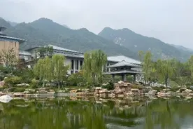 西安囯家版本馆，建筑设计大师张锦秋的又一大作视频封面