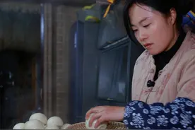 想蒸出松软好吃的馒头，只要掌握三点，新手小白都能蒸好。快过年了，你家开始蒸馒头了吗#蒸馒头 #农村年味 #乡村生活家 #农村生活 #内容启发搜索视频封面