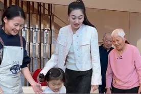 19岁 女保姆 自制 巧克力 小红用可可果在家自己做出了巧克力，还用巧克力做了蛋糕和奶茶，太厉害了。而且还很好吃。#记录真实生活 #vlog日常 #美食 #vlog #抖音美食推荐官