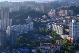十堰，四省通衢，川陕之间的要道！它实际是一个非常先进的城市，人均GDP湖北第一高，比武汉还要高#十堰 #旅行推荐官 #湖北 #正能量 #中国