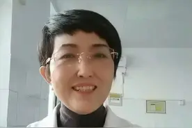 #医生日常 #肺脓疡 #支气管异物 #气管镜 咳嗽咳痰间断发烧2月，胸闷半月。肺局部也被破坏。罪魁祸首竟是“异物”初判辣椒。病人浑然不知。