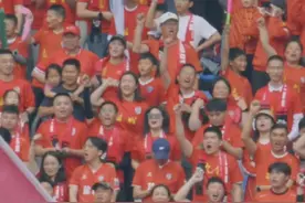 “苏超”全面带动江苏消费，全省抖音团购销售额同比增长63%，“太保十三妹”常州消费增长最快 #各地苏超后援团都来了 #各地苏超后援团都来了 #洞察苏超背后的财富密码 #苏超扬州主场飞机编队起飞