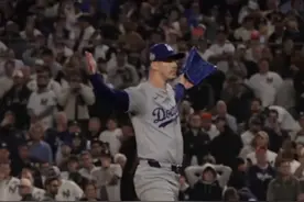 Make some noise！！！道奇夺冠少主登基，今年的世界大赛冠军属于洛杉矶道奇！ Let's Go Dogers！ #大谷翔平首个世界大赛冠军 #道奇战胜扬基夺mlb总冠军 #杨紫连续两年说准MLB冠军视频封面