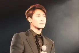 #黎明演唱会 业内人士评价黎明的专业性有多强 #黎明 #演唱会 #粤语歌 #天王巨星视频封面