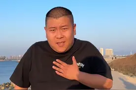 我听到传来的谁的声音。#胡胖视频封面