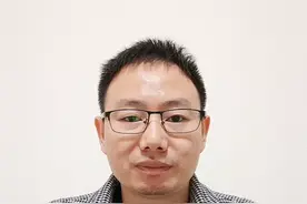 眼结膜出血的原因及应对方法#医学科普 #眼科科普 #硬核健康科普行动视频封面