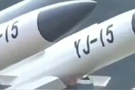 打击海上之敌的“尖兵利器”反舰导弹方队驶过天安门广场#九三阅兵#抗战胜利80周年