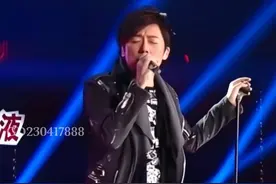 往事不可追时间难倒退，回首物是人非梦已破碎，真心换不回付出东流水，化作数不尽的遗憾伤悲…#歌词句句入心 #伤感音乐视频封面