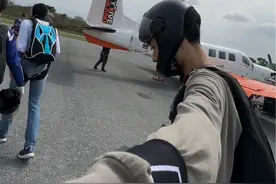 跳伞时 降落伞打不开怎么办？视频封面