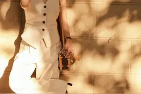 上海武康路拍照21个姿势#上海citywalk #上海街拍 #拍照姿势 #武康路 #city不city啊视频封面