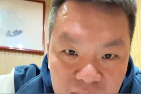 我是来自广州烧烤届的学徒——朱芳雨#第一次吃烧烤被老板说是来学习的是什么体验 #朱芳雨 #谁懂这一口的好吃程度视频封面