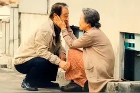 珍惜眼前人，做最想做的事，爱要及时，不留遗憾视频封面