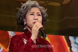 #你若在乎我就不会让我哭 爱情的路我走的好辛苦，每一步都是痛的领悟，用尽真心做一场赌注，最后被你伤得体无完肤…