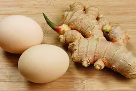 生姜搭配鸡蛋，太厉害了，89岁老奶奶了一辈子，方法简单省钱实用