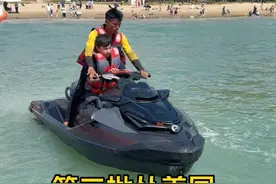 北方一家人到海南过年，老公也在南国的海岸和我们团聚，轮到妹妹去海底捞过生日啦！#捞派新年快乐连连视频封面