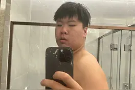 18岁，未来之星！现在，我是最纯粹的网红，吴勇豪说 #吴勇豪视频封面