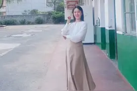 @廖好好老师 #乡村教师  放学后来一段好看的舞蹈#记录校园生活视频封面