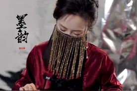 这个古筝带电好带感！ #freebird #摇滚 #古筝 #她在平凡生活中闪闪发光 #音乐就要这么玩