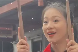 潮汕最美女司鼓，蒜泥醋。五月了潮汕还在过年。龙湖古寨，五月十二闹热。#潮州大锣鼓 #潮汕拜老爷 #dou来广东百千万 #龙舟 #潮汕英歌舞视频封面