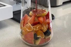 这么好喝的冷红酒做法我不允许还有人不知道！真的超级好喝#自制饮品 #自制果酒 #桑格利亚 #仙女都在喝什么 #热红酒 @抖音短视频视频封面
