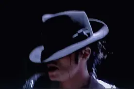 《丢手绢》没座！ #搞笑配音 #搞笑剪辑 #没座 #丢手绢 #四川芬达视频封面