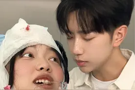 又甜又虐！小花为救肖霸受伤，肖家破产，霸王花恋情何去何从！？@肖宇航 @马昊文