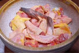 炖鸡肉千万不要焯水和直接下锅，教你1招，鸡肉鲜香滑嫩不腥不柴#炖鸡汤 #炖鸡肉 #简单美食视频封面