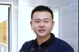 屋里没用水，水表怎么还在转？原来是这几种原因！请检查一下家里的用水设施是否存在不起眼的漏水，如果家里长期没有人，请在出门之前关闭水表前面的总阀。#自来水 #水表 #漏水 #节约用水 #水表自己转