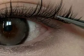 这下总知道假睫毛到底怎么贴了吧！！！！ #假睫毛教程 #假睫毛 #假睫毛贴法 #化妆技巧