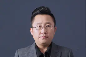 #前交通局长孙女炫富事件最新回复  不予公开，我们不服！#北极鲶鱼 #北极鲶鱼炫富家有9位数存款 #大v说 #抖音热评