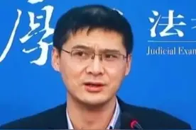 以前小太阳真的就这么便宜吗？#罗翔 #小太阳鹦鹉 #鹦鹉鹦鹉萌萌哒逗鹦鹉