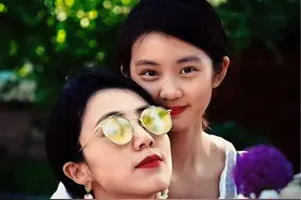 孙莉晒黄多多高中毕业照 黄多多的毕业季 《爸爸去哪了》里的孩子都长大了#抖音野生娱评人 #娱你安利 #明星故事 #孙莉 #黄多多视频封面
