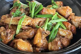 香喷喷的啫啫鸡做法，开盖香气扑鼻干香入味，做法简单好吃又下饭视频封面