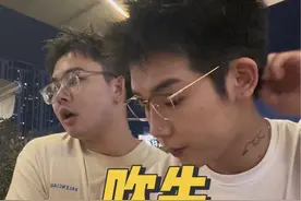没关系的姐们，就算你说你是女娲我也会说你补天的时候我在帮你拍vlog。#闺蜜视频封面