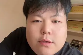绿地集团与董事长被限高了，多么粉刺呀，前几天还说盈利10个亿，现在1000多万就限高，多少做建筑行业的被弄的妻离子散的，现在看看曾经辉煌无比的广西建工，言语表达不出来了！#钢筋 #钢材 #广西钢材 #广西钢材垫资 #广西钢材供应商视频封面