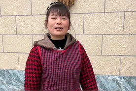 明天是农历正月十一，我要赶泸州江阳区通滩，龙二赶泸州龙马潭区杨泗店，需要刀的姐妹们记得早点来哟。#容姐和龙二的乡村生活视频封面