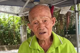 桂江桥底遇到卖菜的爷爷#传递正能量 #关爱老人 #马家妹视频封面