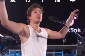 世纪单曲#seeyouagain 发行十周年🎉还记得初听这首歌的感动吗#charlieputh #wizkhalifa视频封面