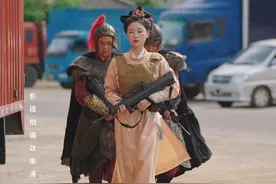 这样的古装剧你会看吗？#拍戏现场 #拍摄现场 #象山影视城唐宋奇妙夜 #象山泼水节 @抖音短视频