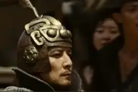 李存孝被称为千古第一猛将，如果放在三国，打得过吕布吗？#历史
