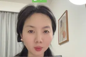 乳腺癌更青睐与哪侧乳房？ #抖出健康知识宝藏 #健康无畏自在如她 #她们的精选 #硬核科普健康行动 其实左侧右侧，无论哪一侧乳房健康我们都要重视，分享这个知识点只是想给大家科普一下原因，万事皆有因。#乳腺癌视频封面