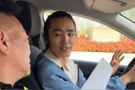 自我介绍！ #练车的日常 #练车时的你 #考驾照 #逼疯教练 #学车的那些事视频封面