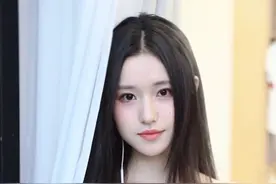 生活总是向上的🎈，你的生活也是～欢迎小京@小京 入住404！#友间合租屋视频封面